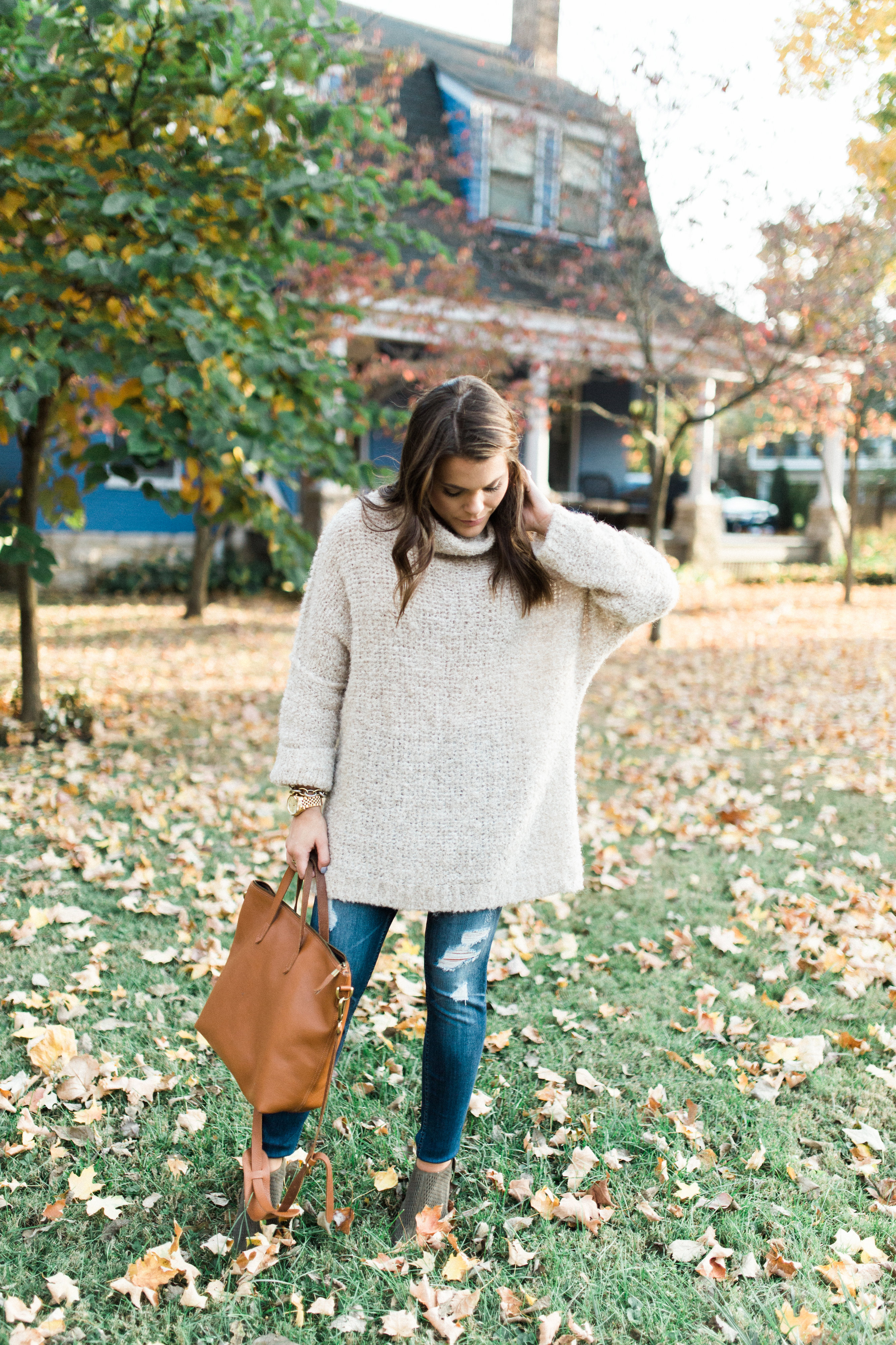 Fall Outfit Ideas - Glitter & Gingham