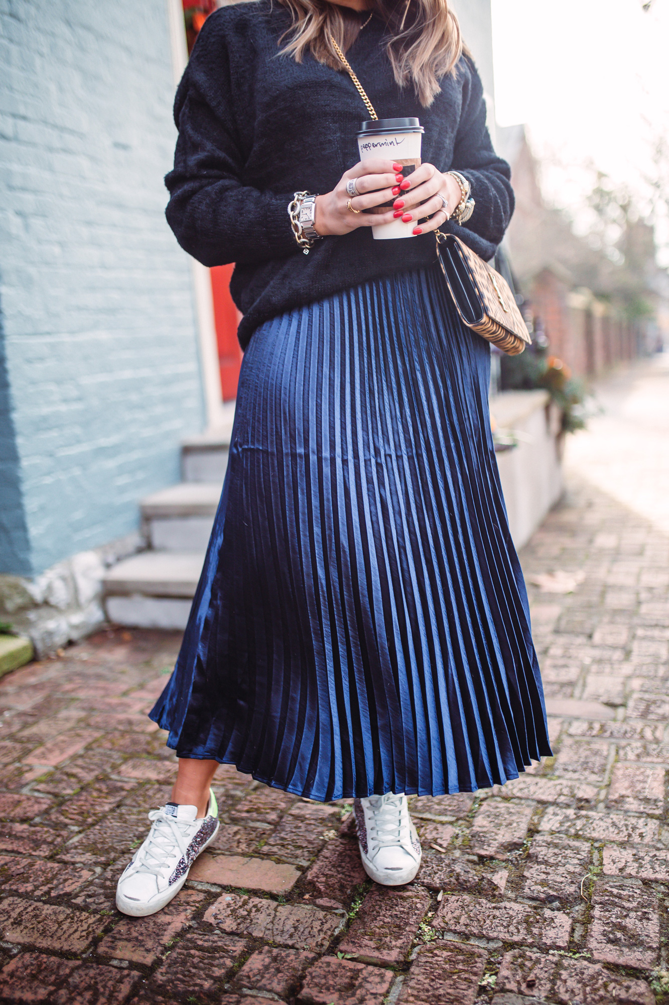 How to Style Navy & Black Together - Glitter & Gingham