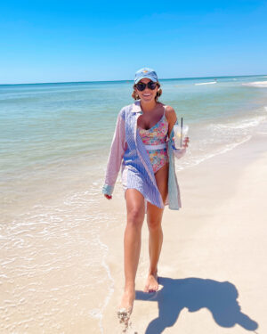 30A Travel Guide - Glitter & Gingham